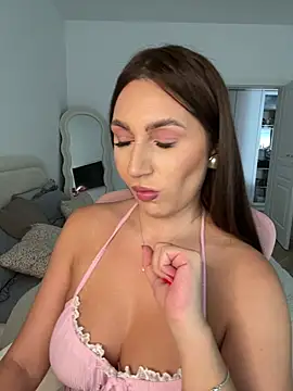 Živý XXX chat ClaraaJoy