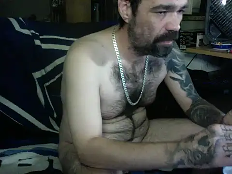 Czat XXX na żywo – KinkyTOMan