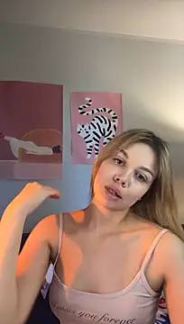 SunTaliaStar's Live XXX Chat