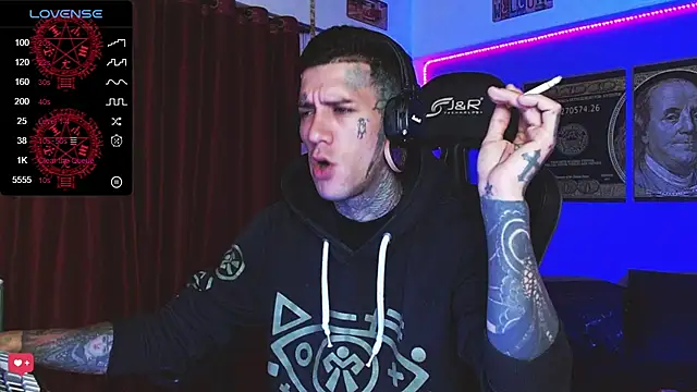 Chat XXX en directo de jhonny__ackerman