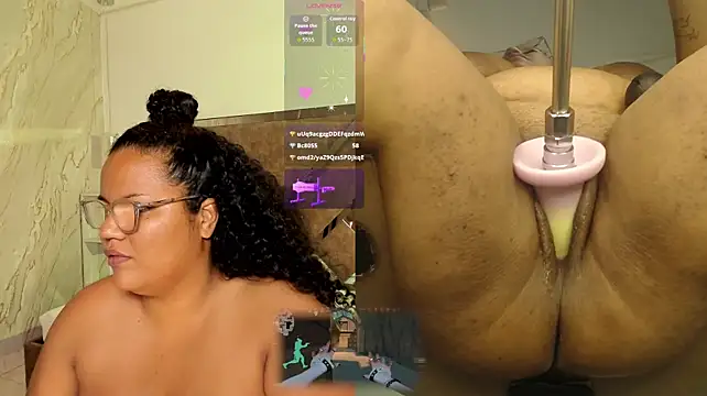 Chat XXX en directo de MhiaRey