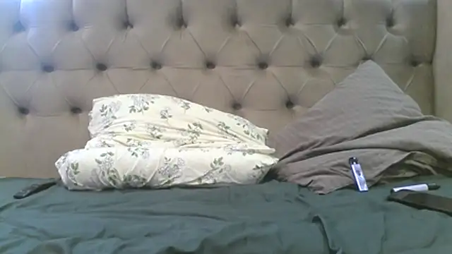 Shailadiesss – Naživo XXX chat