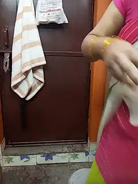 Manjudear's Live XXX Chat
