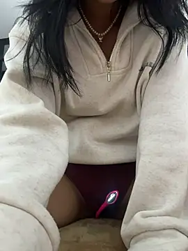 Moonbell_bell's Live XXX Chat