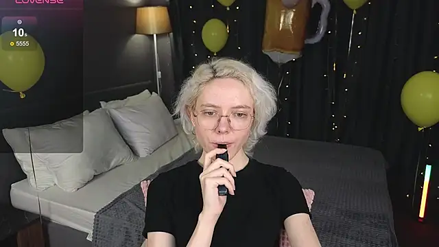 HottoKori's Live XXX Chat