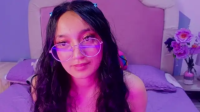 Czat XXX na żywo – Emily__Blush