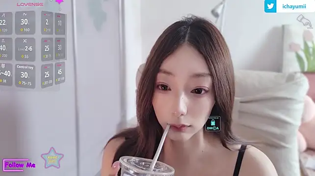 צ'אט XXX בשידור חי של icha-icha