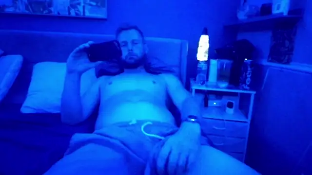 XXX chat uživo modela FLAcloudydick