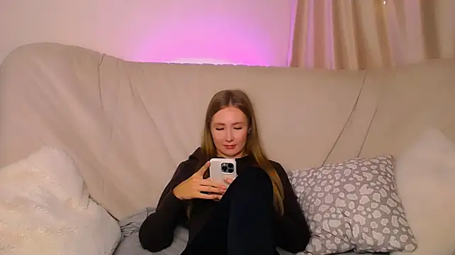 EllyColins Chat XXX in diretta