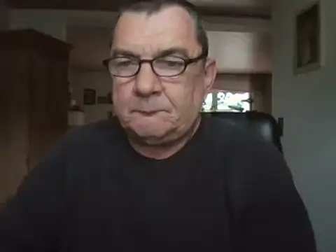 Онлайн чат XXX Nobbie444