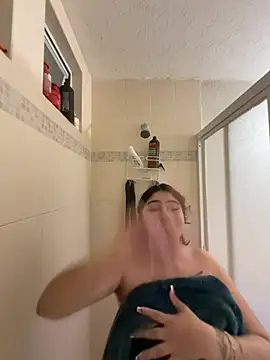 Monica17's Live XXX Chat