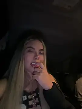 lindaandtony Live XXX-Chat