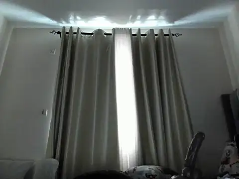 bouncy_cookie's Live Chat Room