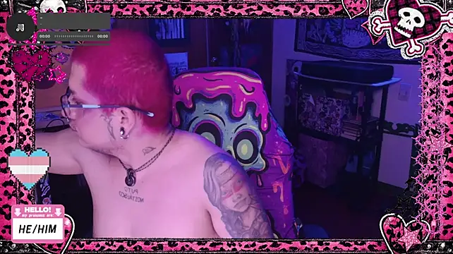 צ'אט XXX בשידור חי של masterkevinftm