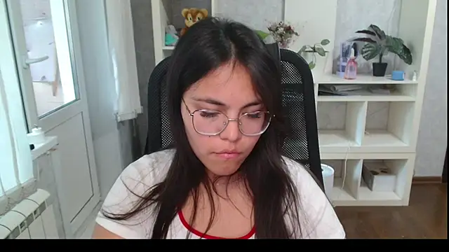 Anda_here Chat XXX live