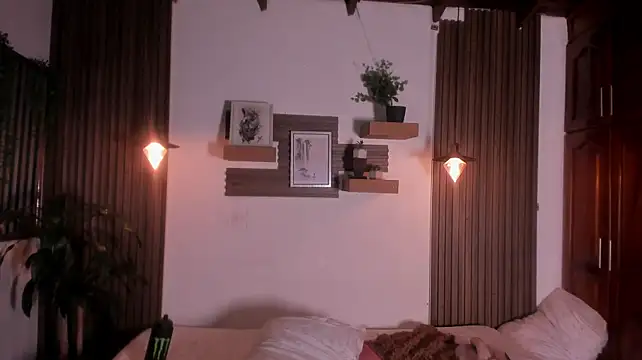 Chat XXX en directo de Lucy_carter