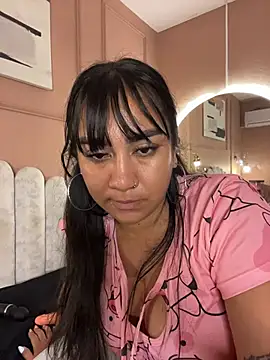 Chat +18 de conny_watson ao vivo