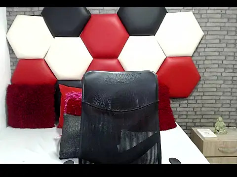Онлайн чат XXX Thristan05
