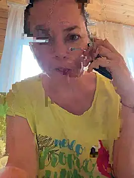 XXX chat uživo modela Kiramagic