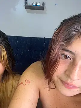 Živý XXX chat Viluuu-24