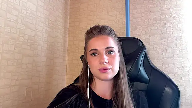 Miss_Blessnyth Live XXX-Chat