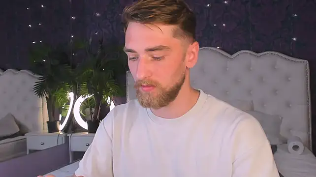 Dexter_Raze's Live XXX Chat