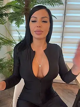 ReynaMorel's Live XXX Chat