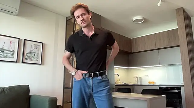 Онлайн чат XXX cute_mark