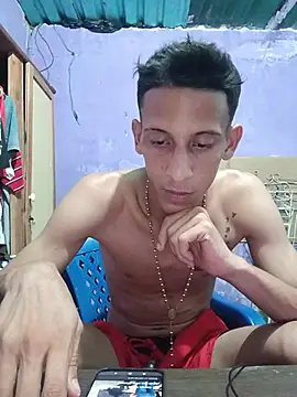 Онлайн чат XXX JeidenGomez