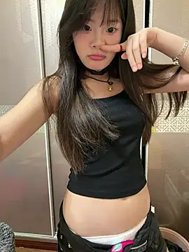 xiaxia868 élő XXX-chatje