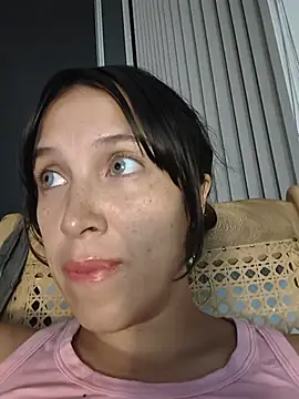 Chat +18 de ImLina ao vivo