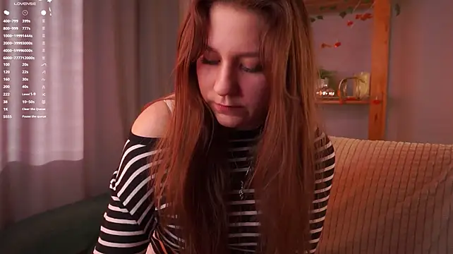 ShantellAngulo XXX чат на живо