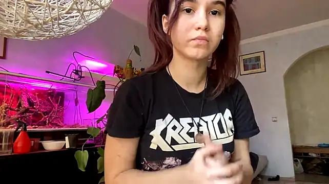YoulaCoi – Live XXX-chat