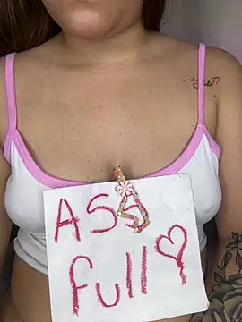 Czat XXX na żywo – Danna_Nassty