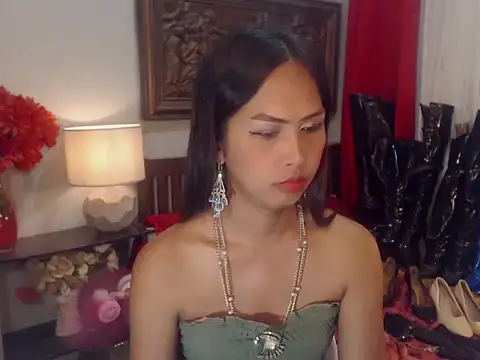 צ'אט XXX בשידור חי של Nathalieheartt