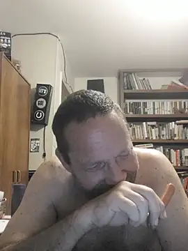 icebergXpress' Live XXX Chat