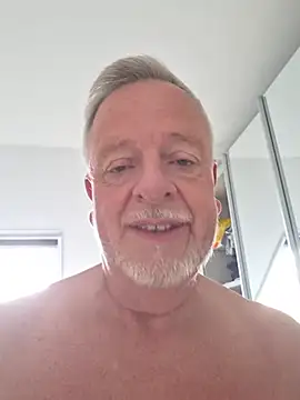Chatroom XXX en direct de Dennislover007