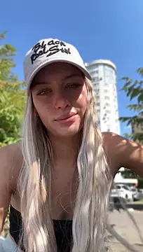 Chat +18 de KikiWatson ao vivo