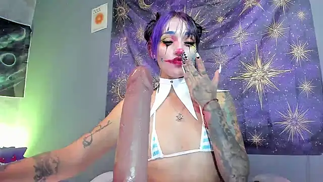 amelierouss' Live XXX Chat