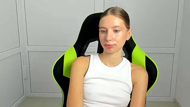 LeylaBubblegum Chat XXX live