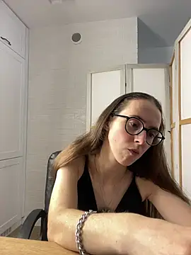 Онлайн чат XXX MartiniiSelenna