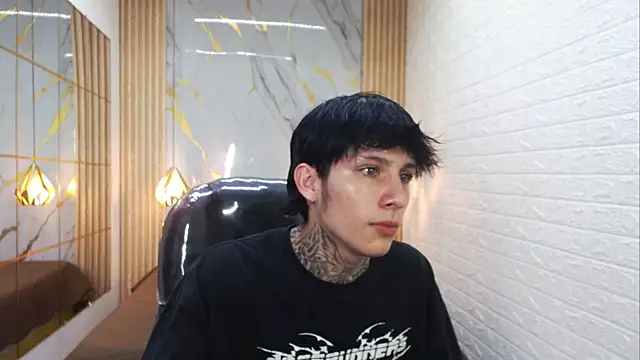 Cry_thereal XXX чат на живо