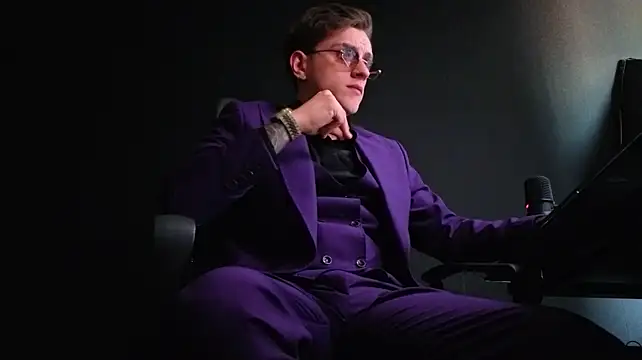 FelixStarkk live XXX chat
