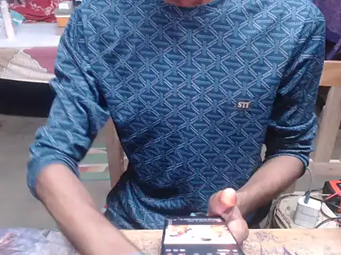 HotAarya's Live XXX Chat