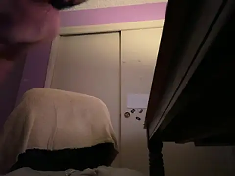 ajfuckinbusts Chat XXX in diretta