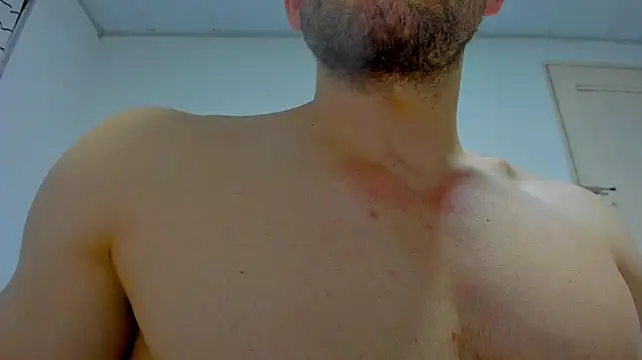 Chat XXX en directo de Rocky_Muscle