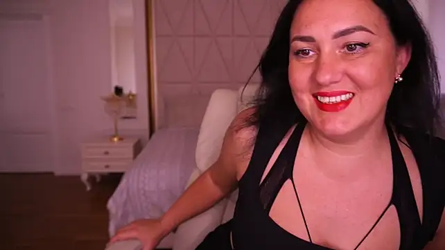VelvetLuck's Live XXX Chat