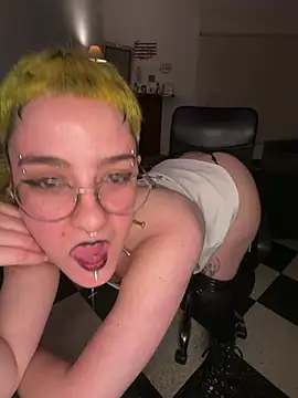 infernaldeity XXX чат на живо