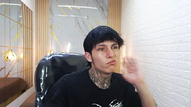 Chat XXX en directo de Cry_thereal