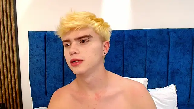 Онлайн чат XXX Ian_Stone